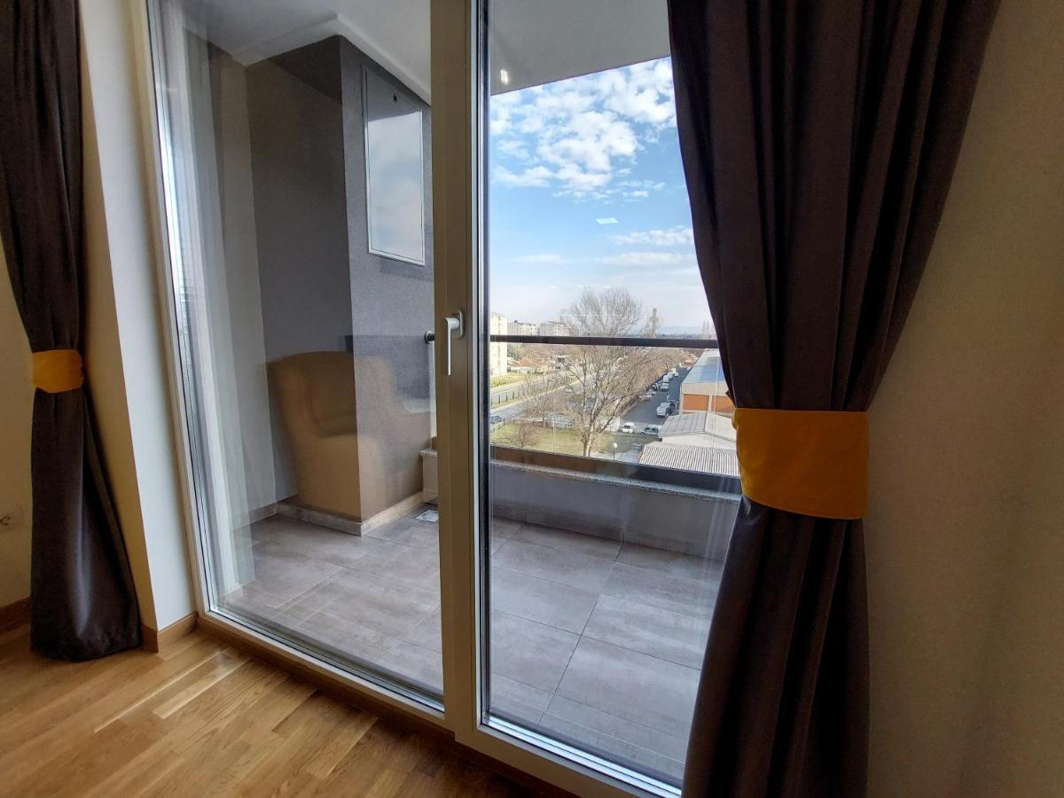 Box Apartment Скоп'є Екстер'єр фото