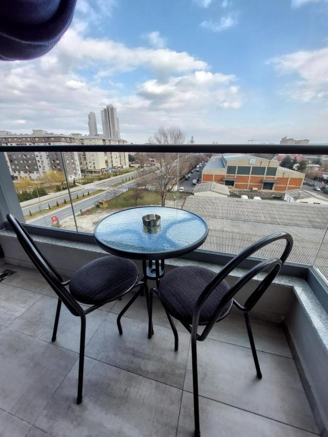 Box Apartment Скоп'є Екстер'єр фото